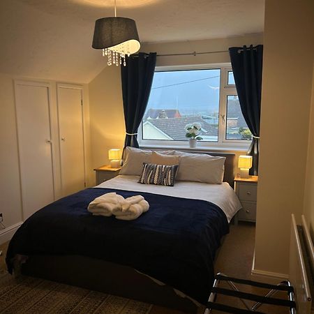 5 Edgebury Apartment Puriton Luaran gambar