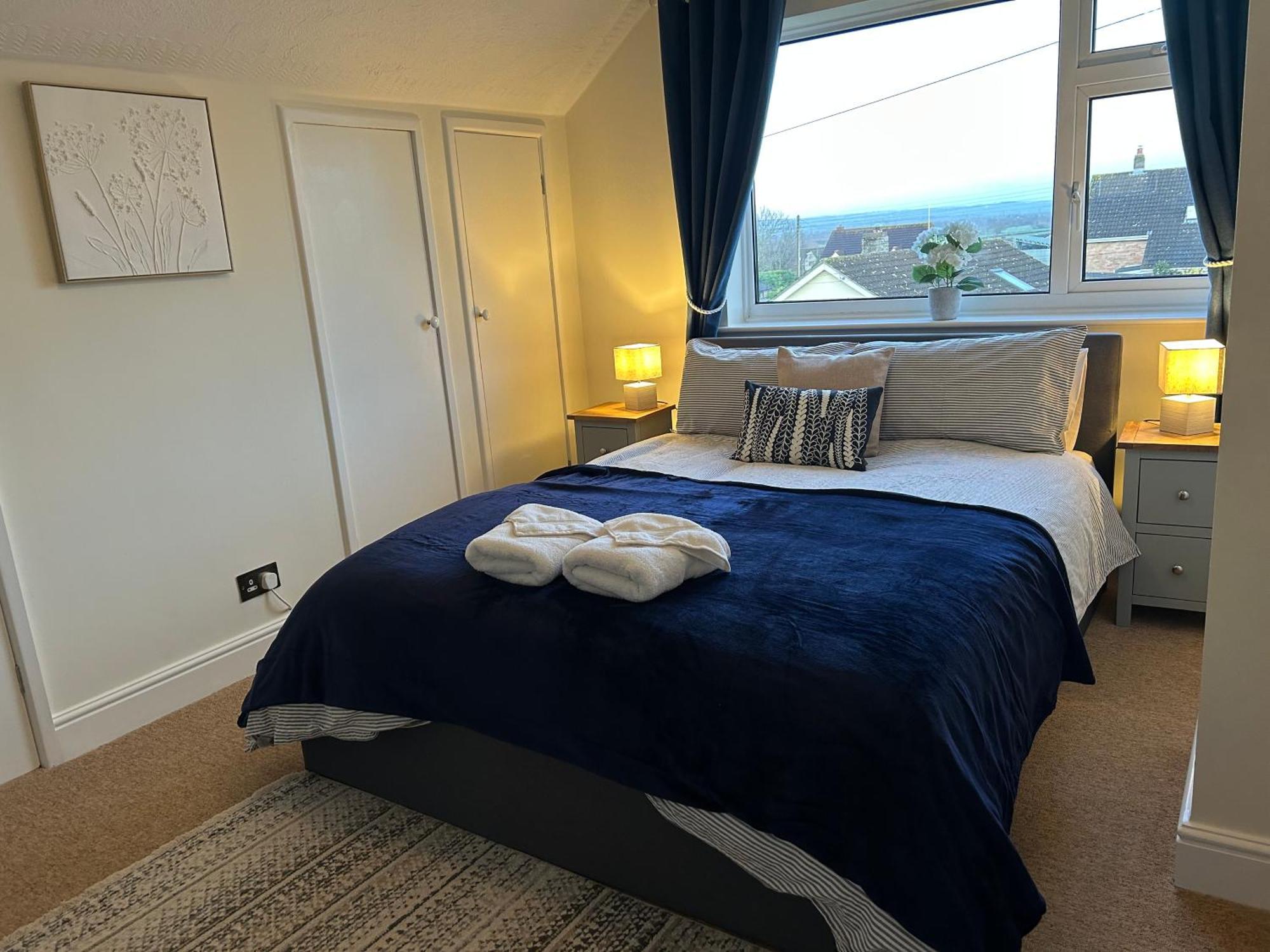5 Edgebury Apartment Puriton Luaran gambar